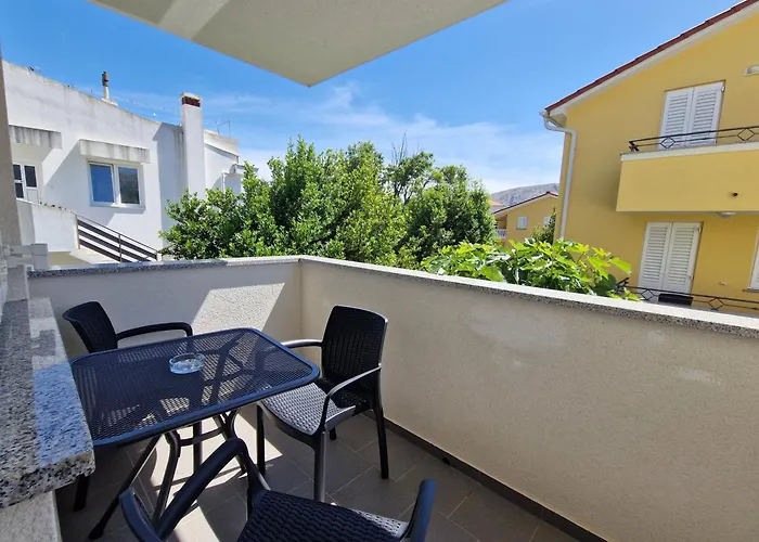 Apartmán With Parking Space Baska, Krk - 18873 Baška
